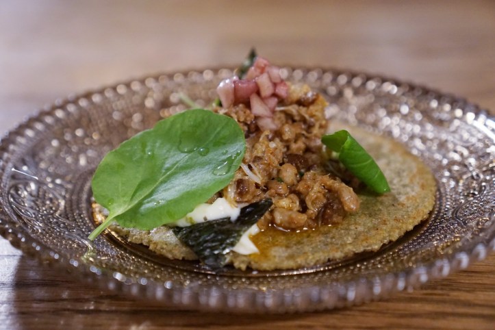 20180918_234703-2172x1448-1536x1024